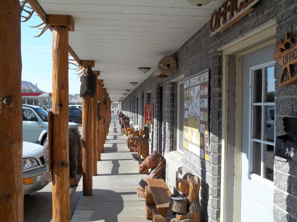 Budget Host Elk Antler Inn Thermopolis Exterior foto